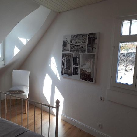 Uber Den Dachern Von Monschau Luaran gambar